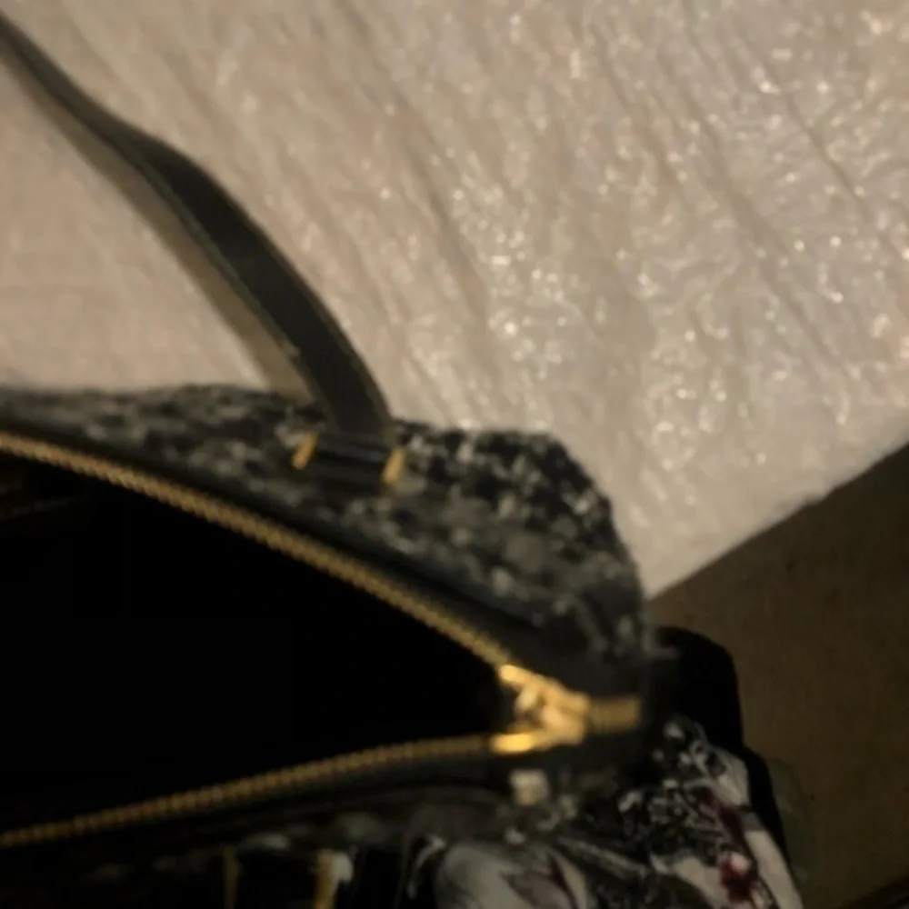Kate spade black gray and white wool bag made in Italy